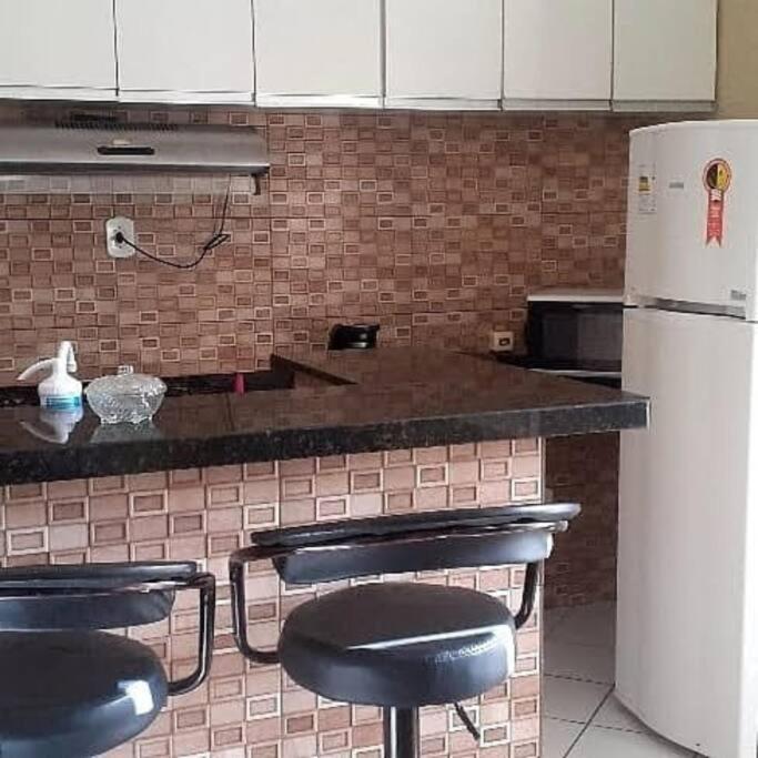 Apartamento Apartamento Mobiliado Temporada